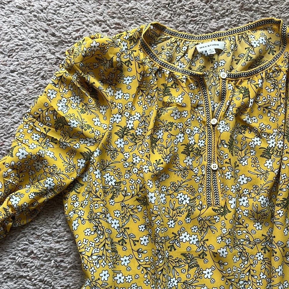 NWOT MAX Studio Too Blouse SMALL - Picture 3 of 6